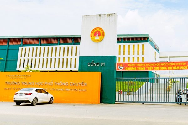 Bộ GD-ĐT sẽ họp báo về phương án xử lý các thí sinh điểm thi Trường Chuyên Tuyên Quang