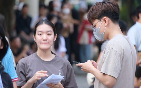Bộ Giáo dục dự kiến 'siết' mỗi ngành chỉ dùng 1 phương thức xét tuyển