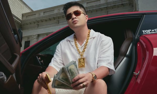 Bố mẹ Mr Pips bị lừa 2,7 tỷ đồng khi nhờ một công an 'chạy' giám định tâm thần cho con
