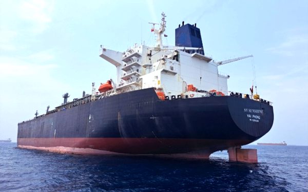 Bộ Ngoại giao: Thông tin tàu Việt Nam bị tấn công khu vực eo biển Hormuz là tin giả, tàu vẫn an toàn