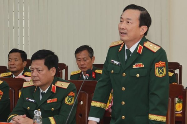 Bổ nhiệm, điều động nhiều tướng lĩnh, sĩ quan quân đội