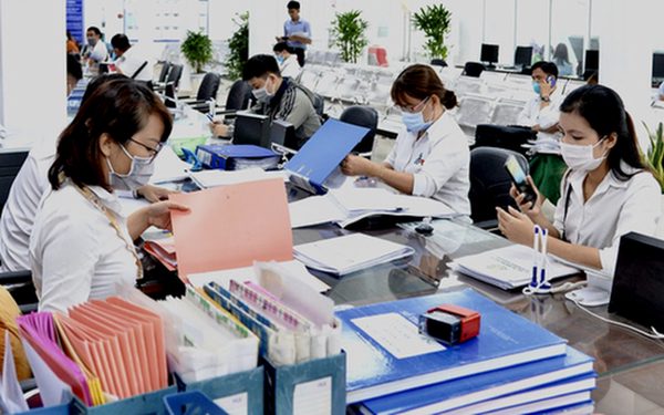 Bộ Nội vụ đề xuất bổ sung trường hợp chưa xem xét, loại trừ, miễn kỷ luật với cán bộ, công chức