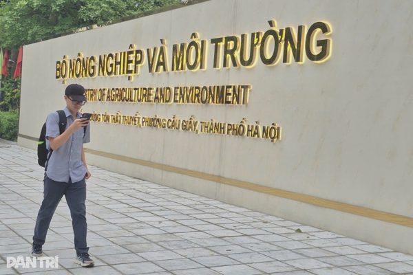 Bộ Nông nghiệp và Môi trường lên tiếng về xử lý nhà, đất dôi dư