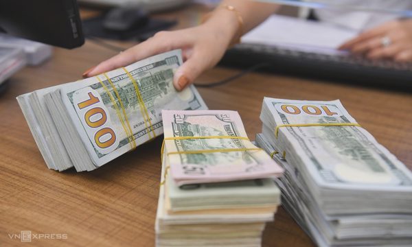 Bộ Tài chính: Chưa phát hành trái phiếu quốc tế