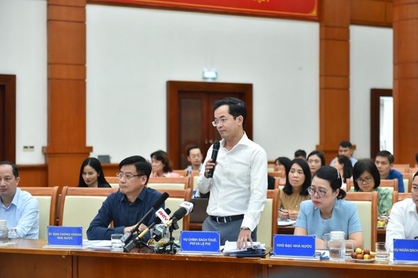 Bộ Tài chính thông tin về đánh thuế đất bỏ hoang, chậm đưa vào sử dụng