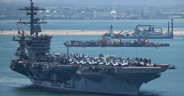 Bộ trưởng Chiến tranh Mỹ ca ngợi thủy thủ tàu sân bay, Iran nêu 'lằn ranh đỏ'