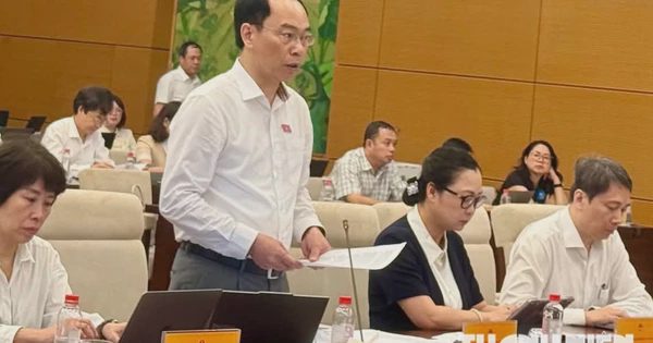 Bộ trưởng GD-ĐT giải trình về ‘một kỳ thi’ mang ‘hai mục đích’
