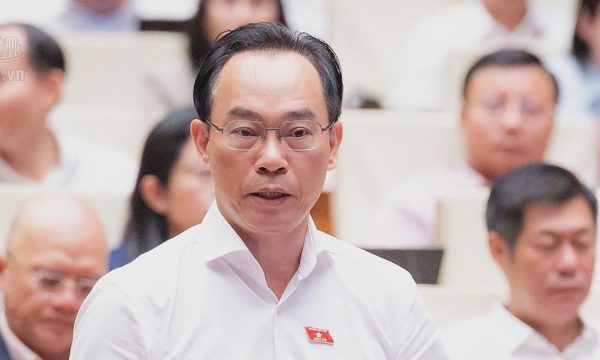 Bộ trưởng Hoàng Minh Sơn: Siết kỷ cương, ngăn bạo lực học đường