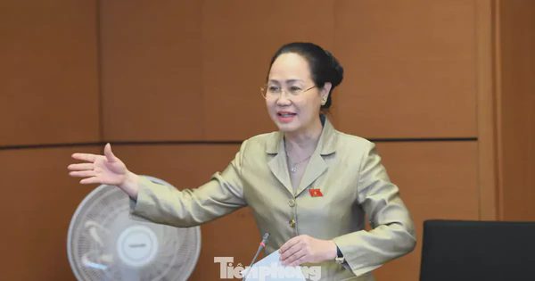 Bộ trưởng Lâm Thị Phương Thanh: 'Đi mỏi chân chỉ có nhà san sát, rất bức bối về không gian'