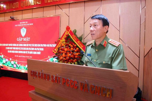 Bộ trưởng Lương Tam Quang: PCCC phải đi trước, ứng phó nhanh với thách thức mới
