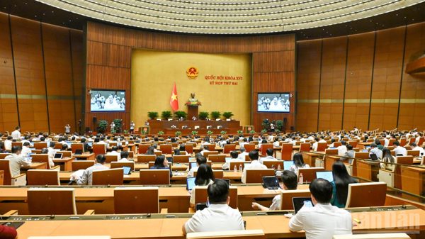 Bộ trưởng Trịnh Việt Hùng làm rõ cơ chế thu hồi đất, giá đất và công chứng
