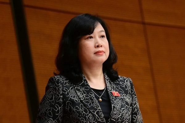 Bộ trưởng Y tế phản hồi đề xuất thêm quyền lợi cho người đóng BHYT lâu năm