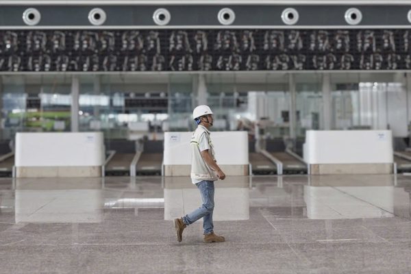 Bộ Xây dựng nêu tình trạng thi công cầm chừng ở sân bay Long Thành