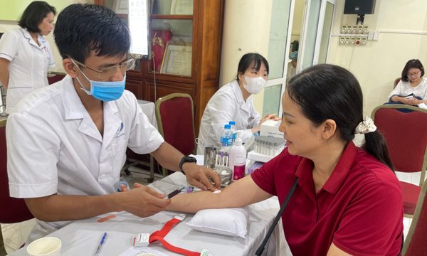 Bộ Y tế chỉ đạo nóng chiến dịch khám sức khỏe miễn phí toàn dân