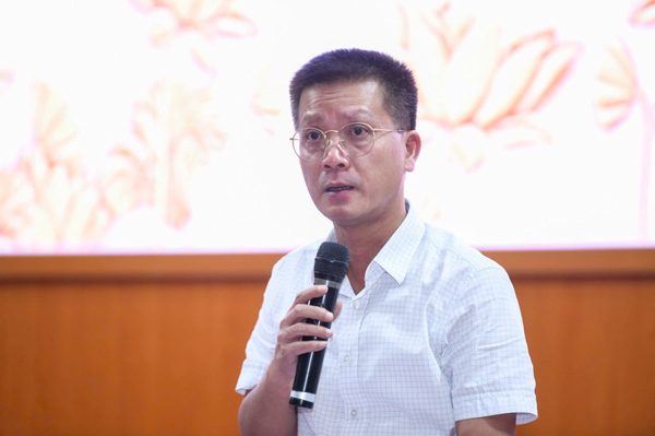 Bộ Y tế: Đang rà soát nguồn thuốc điều trị ung thư và dược chất phóng xạ