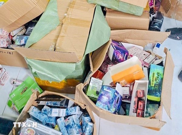 Bộ Y tế: Đề xuất cấm toàn diện thuốc lá điện tử, thuốc lá nung nóng
