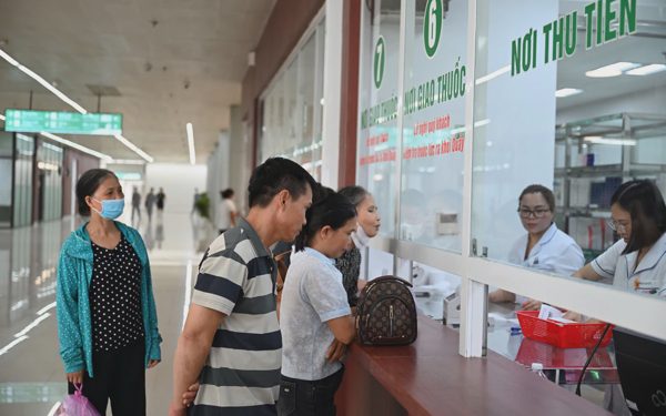 Bộ Y tế đề xuất tăng mức đóng, mức hưởng bảo hiểm y tế, mở rộng chi trả khám sàng lọc ung thư