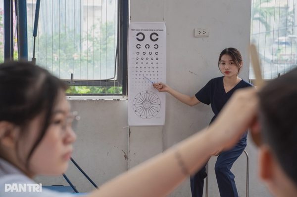Bộ Y tế hướng dẫn kiểm tra sức khỏe đầu năm học cho học sinh