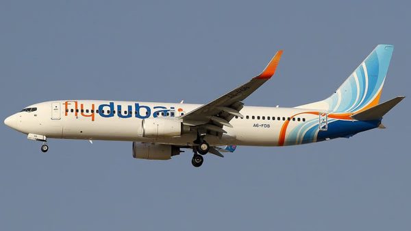 Boeing 737 của UAE phát tín hiệu khẩn cấp vì nghi không tặc tấn công