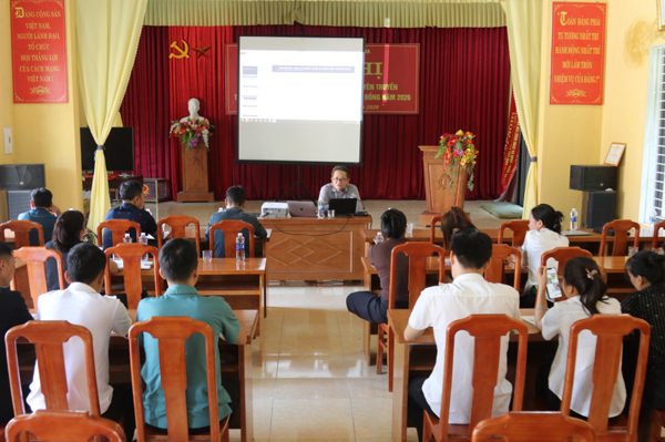 Bồi dưỡng kỹ năng truyền thông số cho gần 30 cán bộ cốt cán xã Phong Dụ Hạ