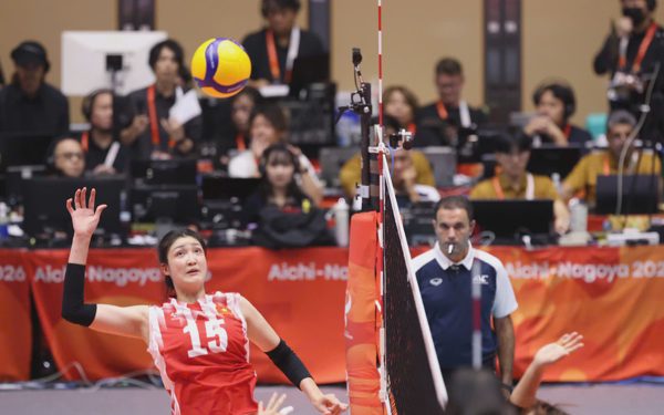 Bóng chuyền nữ Việt Nam thua Trung Quốc ở Asiad 20