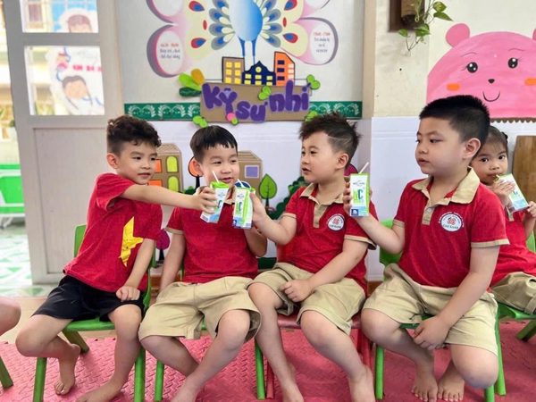Bữa phụ mùa tựu trường: một lựa chọn nhỏ, tiếp sức cho hành trình lớn khôn của con