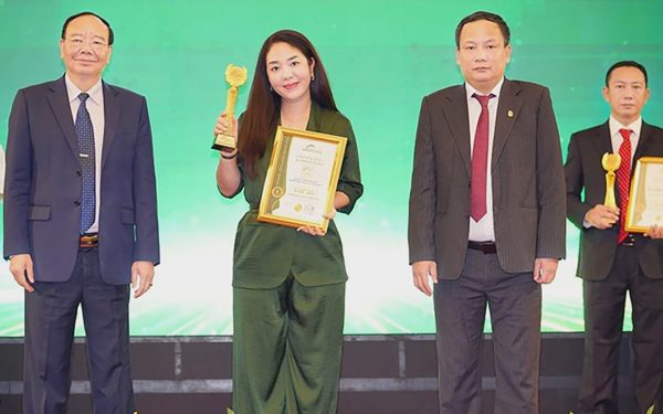 Bước chuyển mình thành hệ sinh thái của Hoa Xinh Group