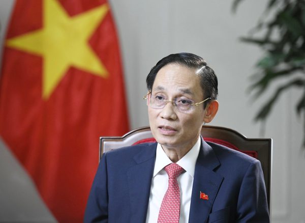 Bước phát triển tư duy chiến lược của Đảng về công tác người Việt Nam ở nước ngoài