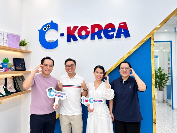 C-Korea kết nối chuyên gia Hàn Quốc, mở rộng cơ hội học tập và nghề nghiệp ngành điều dưỡng