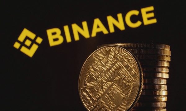 'Cá mập' đang ráo riết rút tiền số khỏi các sàn sau vụ Binance bị hack