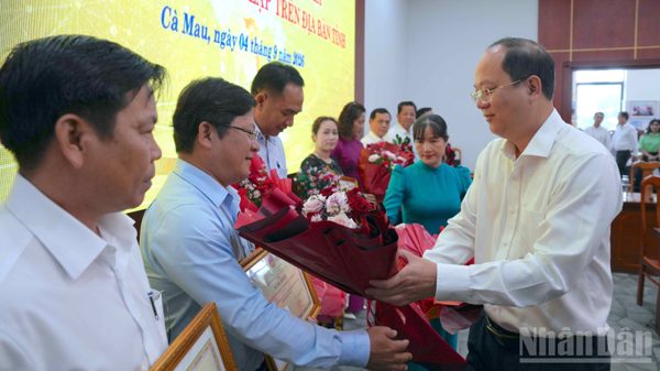Cà Mau bảo đảm đủ trường, đủ lớp… sau khi tinh gọn