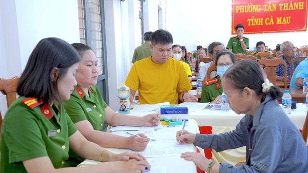 Cà Mau đồng loạt thu nhận mẫu ADN thân nhân liệt sĩ chưa xác định danh tính