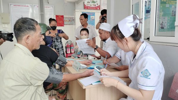 Cà Mau phấn đấu hoàn thành khám sức khỏe cho người dân trong tháng 10