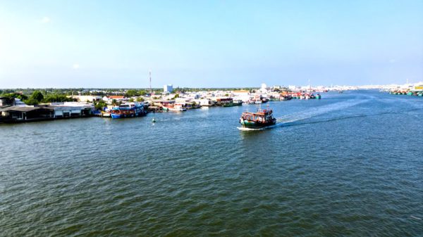 Cà Mau thanh tra quản lý, đăng kiểm tàu cá