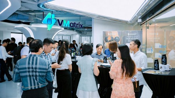Cả nước có gần 68,3 nghìn doanh nghiệp quay trở lại hoạt động trong 8 tháng qua