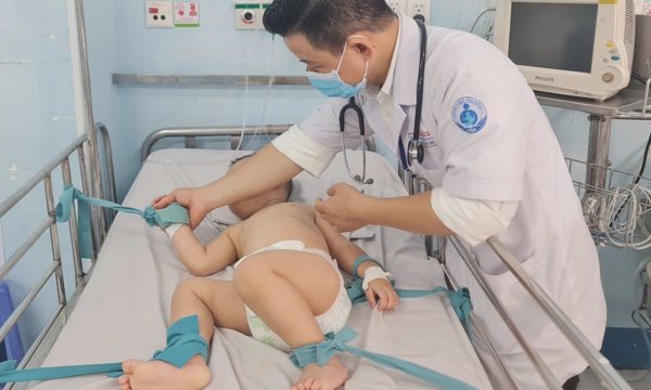 Ca tay chân miệng TP HCM tăng gần 48%