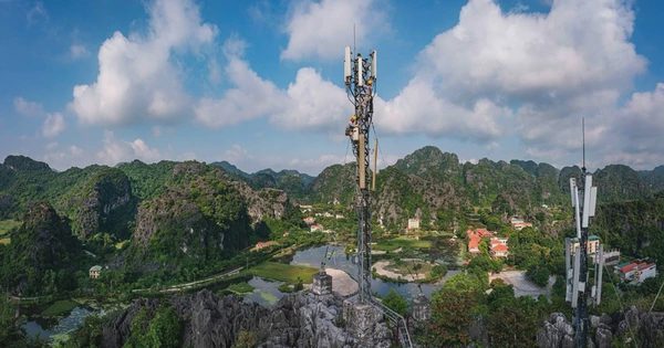 ‘Các cháu trong bản học được trên mạng không?’