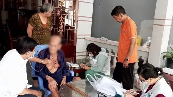 Các chính sách y tế đột phá và nhân văn vì sức khỏe nhân dân