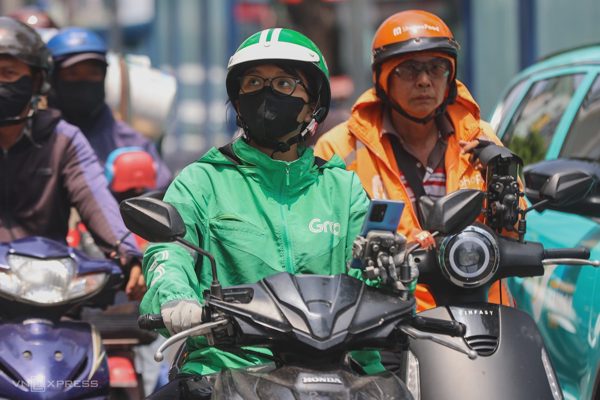 Các nền tảng gọi xe tại Việt Nam 'chia tiền' cho tài xế thế nào?