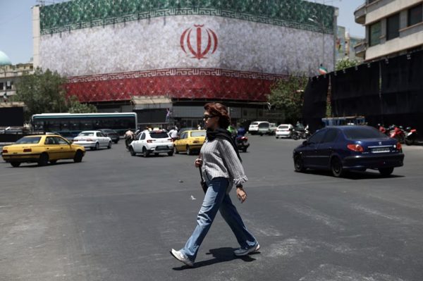 Các nhà đàm phán Qatar đến Iran thúc đẩy thỏa thuận hòa bình