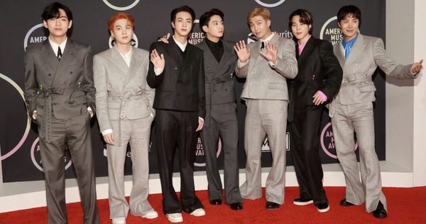 Các ông lớn K-pop quay lưng với Grammy