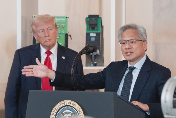 Các tỷ phú công nghệ sắp ăn trưa tại Nhà Trắng, tìm cách 'cân bằng AI'
