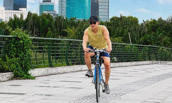 Cách bảo vệ mắt trong những chuyến đi dài