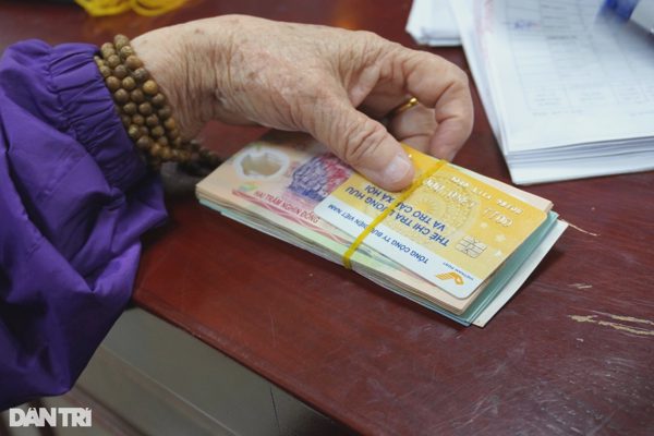 Cách để lao động 46 tuổi trong doanh nghiệp nhà nước có lương hưu cao hơn