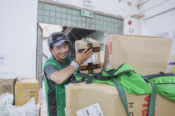 Cách J&T Cargo Phú Nhuận tối ưu giao hàng nặng nội đô TP HCM