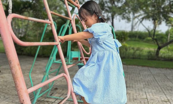 Cách tạo thói quen vận động cho trẻ