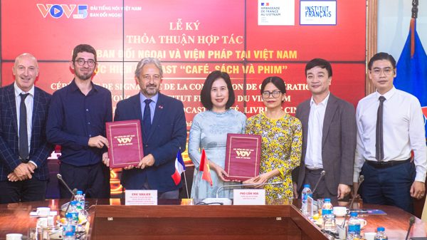 'Café, sách và phim' đưa văn học Việt - Pháp đến gần công chúng