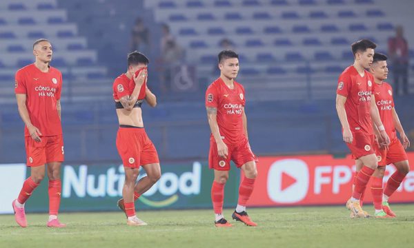 CAHN không thắng ba trận liền trên sân nhà