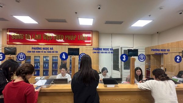 Cải cách thủ tục hành chính hướng tới thực chất, hiệu quả
