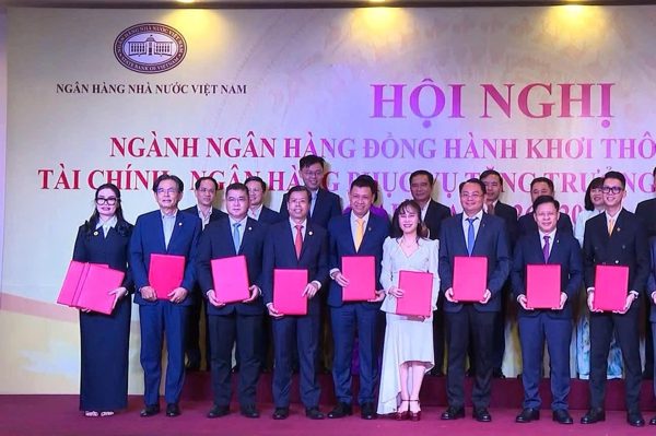 Cam kết tiên phong, kiến tạo sức bật Đông Nam Bộ